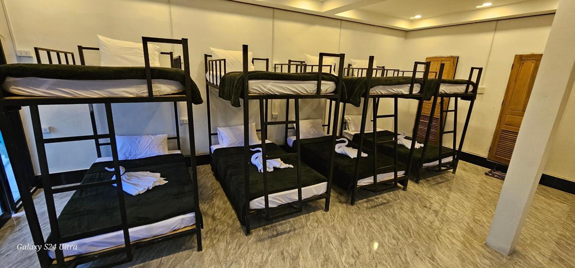 Inn Riverside Hostel Pb Muang Pakbèng Extérieur photo
