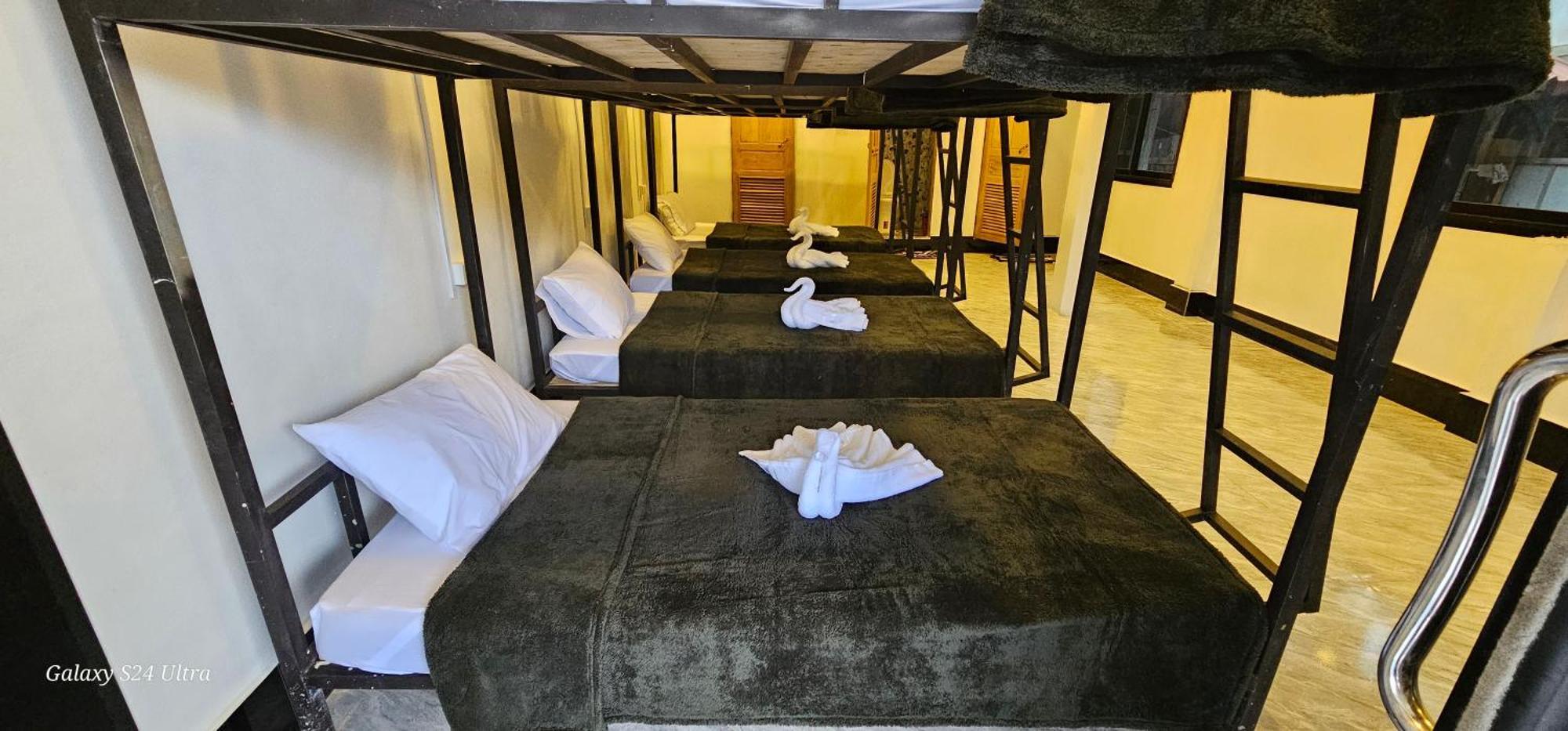 Inn Riverside Hostel Pb Muang Pakbèng Extérieur photo